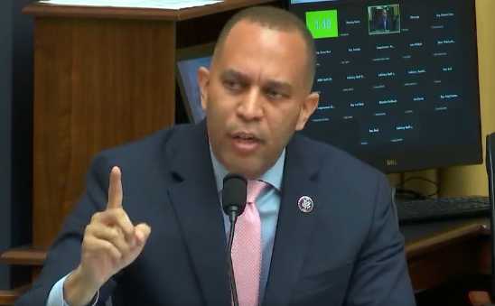 Hakeem Jeffries Rebuked for Opposing Amendment to End US Military Aid to Israel