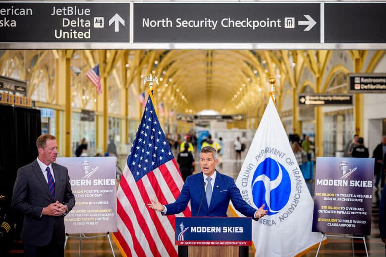 Transportation secretary pushes Congress for $30B overhaul of national air traffic control system