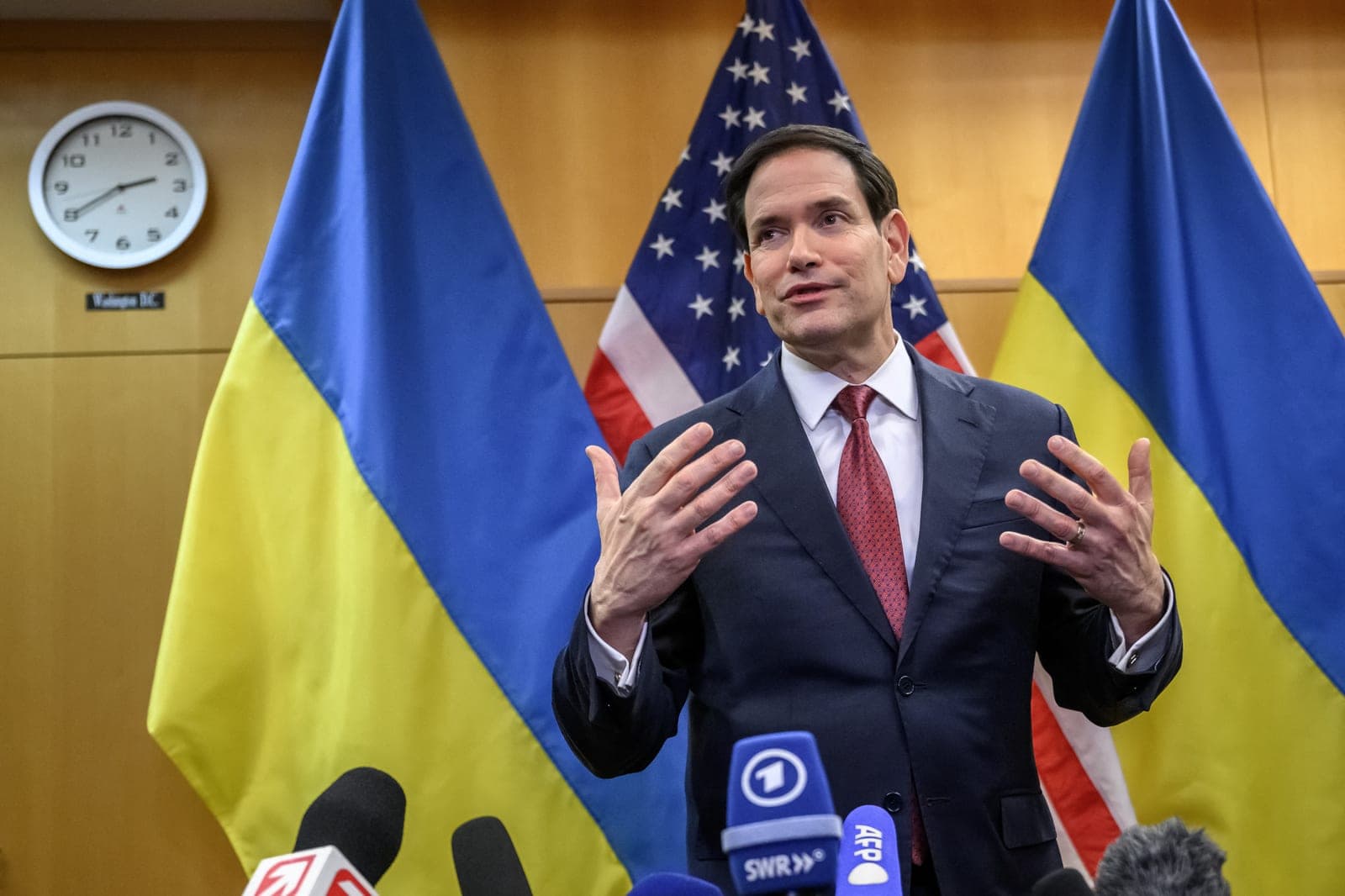 Trump's peace plan for Ukraine. And, why Marjorie Taylor Greene is resigning