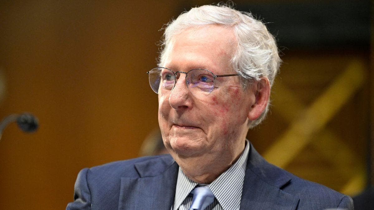 Mitch McConnell 'Brain Dead,' Laura Loomer Claims