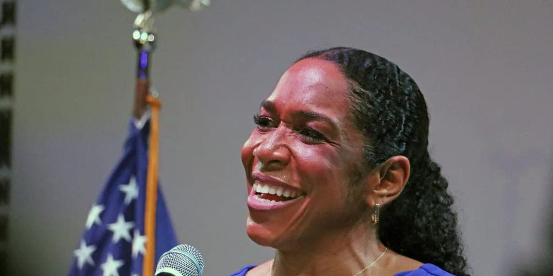 Stratton defeats Krishnamoorthi with help from Chicago, downstate voters
