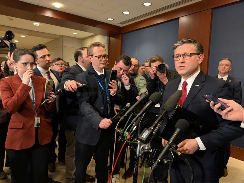 US House narrowly defeats resolution limiting Trump war powers