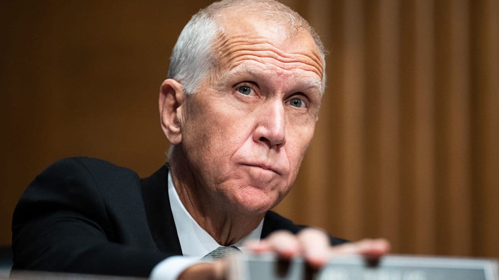 Republican Sen. Thom Tillis vows to block Trump's Fed nominees following Powell probe