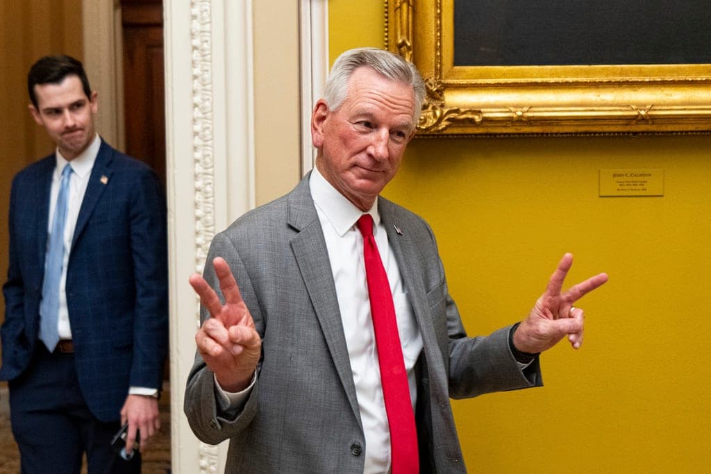 Even the dumbest senator knows the GOP is cooked