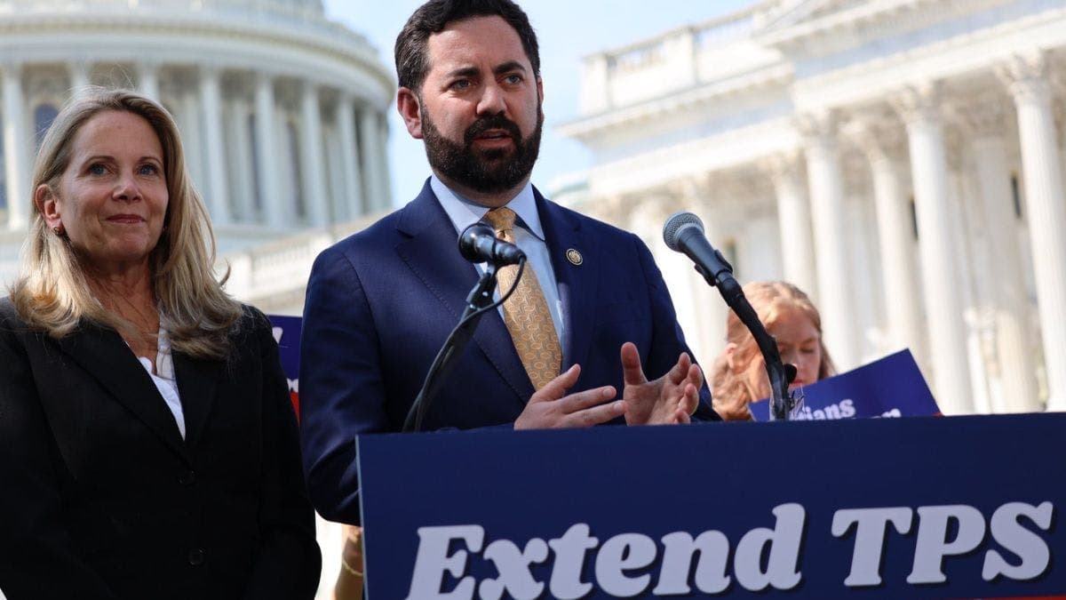 The Republican Rebels Who Sided With Dems, Defying Trump On Haitian Deportations