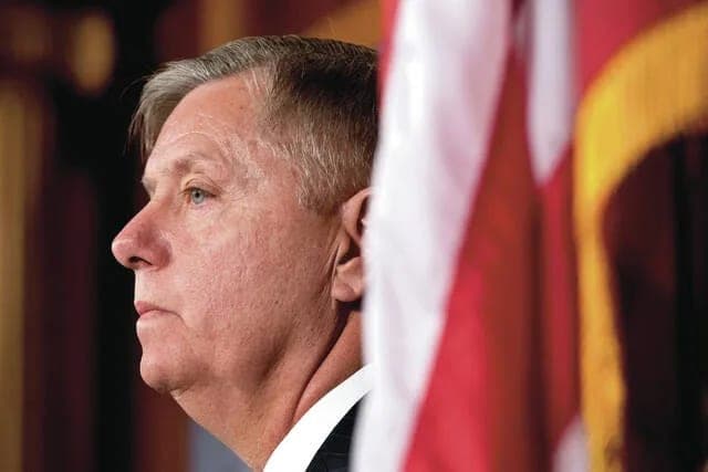 US Sen. Lindsey Graham dead at age 71, Armstrong directs flags flown at half-staff