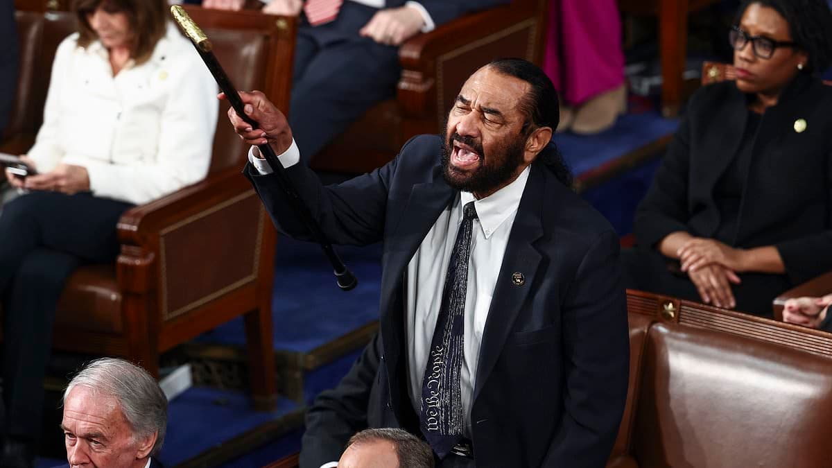 Cane-waving Trump tormentor Al Green defeated by 38-year-old opponent