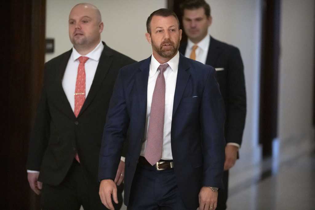 Oklahoma Sen. Markwayne Mullin named to Trump cabinet, what happens to his seat?
