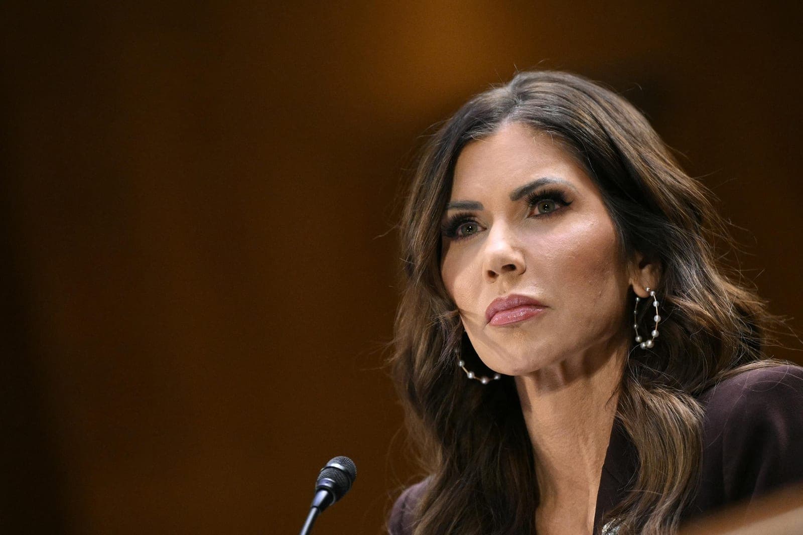At DHS hearing, Sen. Thom Tillis accuses Kristi Noem of violating the law, says she 'failed at FEMA'