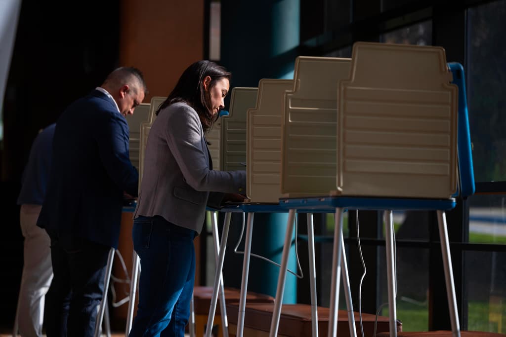 Nebraska Democrats clash in US House primary for the state's 'blue dot' district
