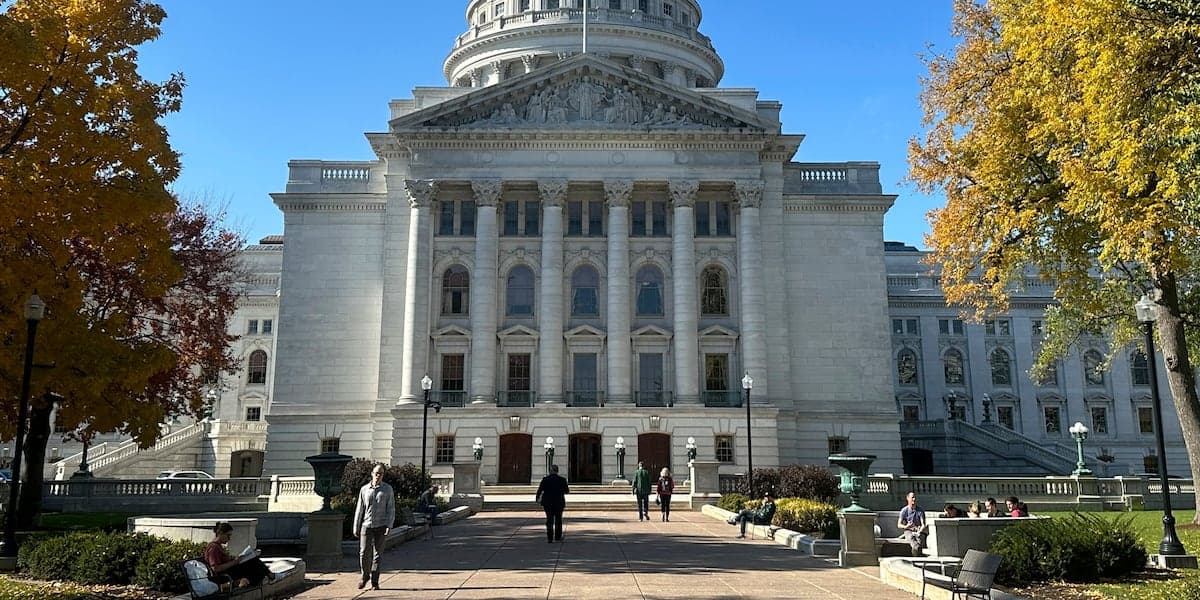Wisconsin Delegation Divided on DHS Funding Push
