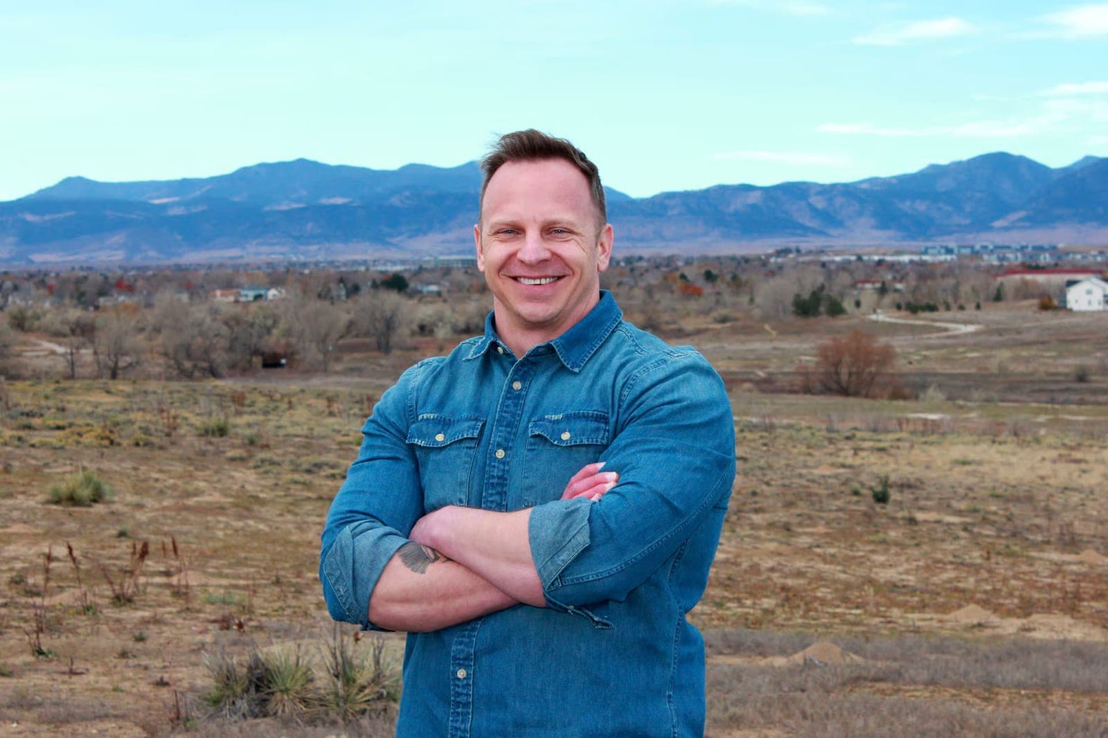 Marine veteran Evan Munsing drops out of 8th Congressional District race