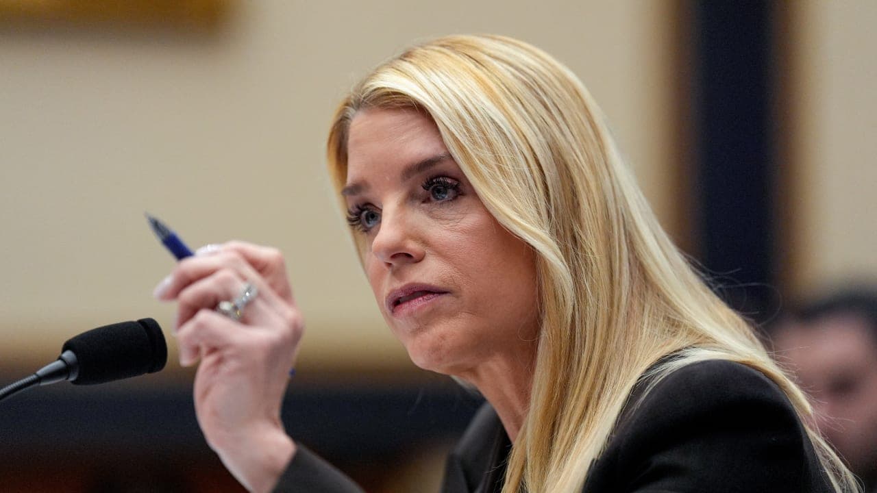 Bondi accused of hiding Epstein-related names | The Jerusalem Post