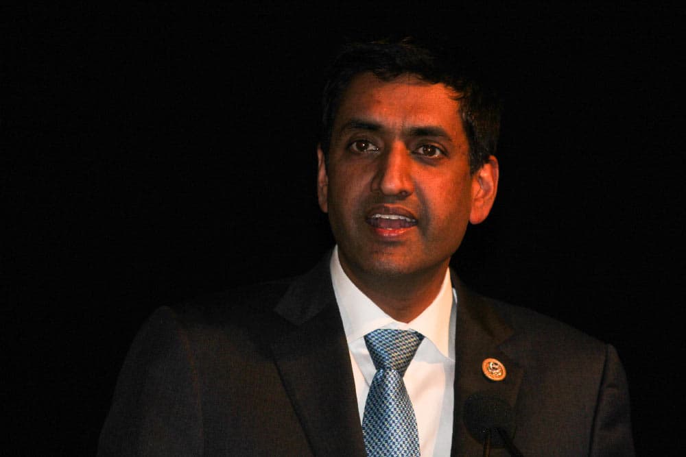 Ro Khanna criticizes Trump's taxes, tariffs, and war policies, says Democrats need to be in power