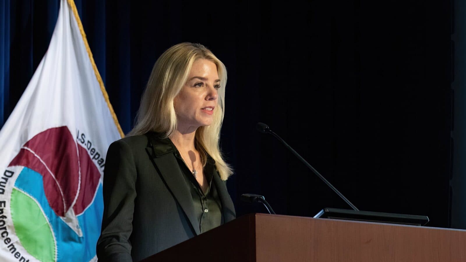 Bondi Gets Canned, But Lawmakers Want to Depose Her Over Epstein Files