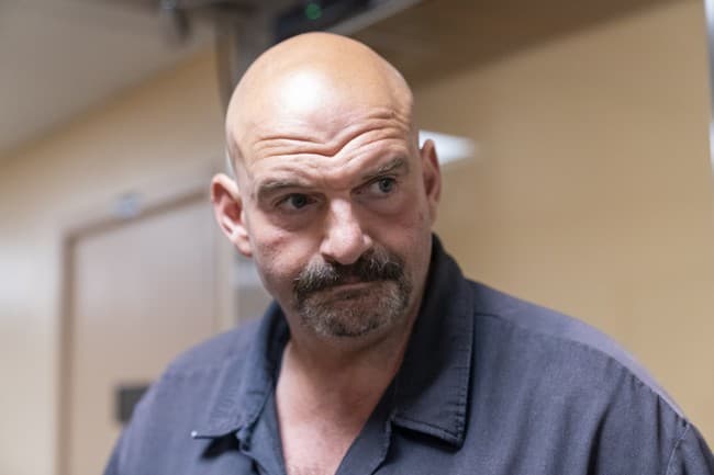 Build the Ballroom Now: Fetterman Slams TDS Post-WHCA Chaos