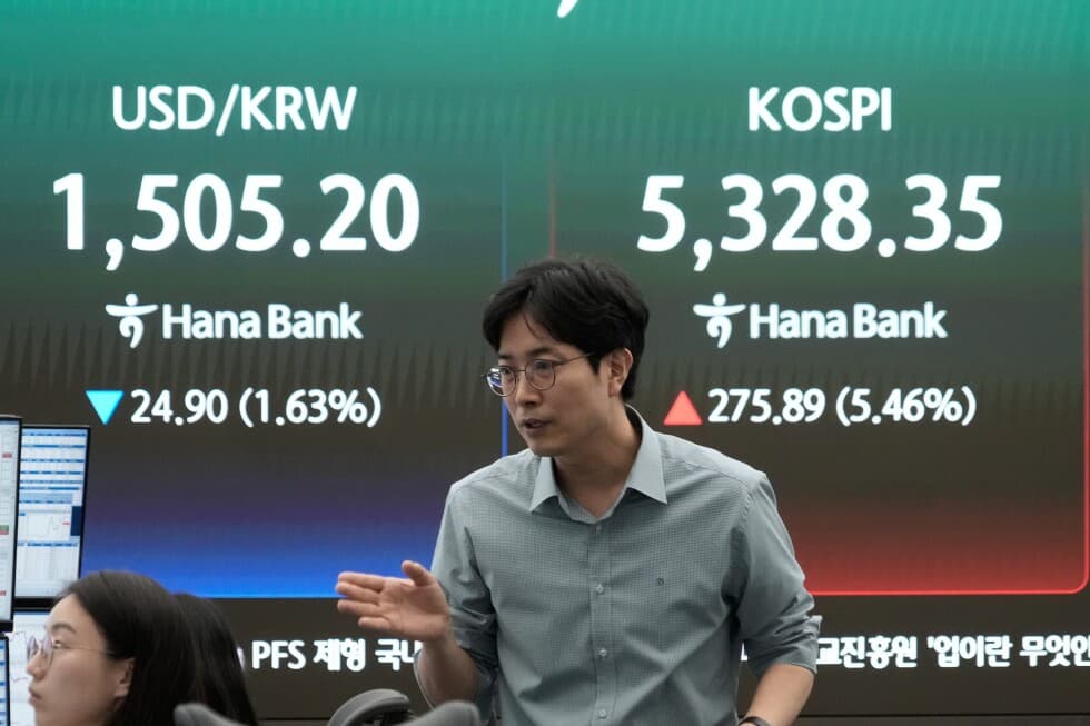 Asian stocks jump after Wall Street soars on renewed hopes of Iran war end