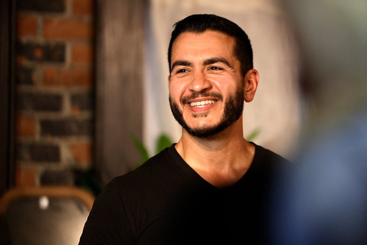 Progressives appear close to victory against Schumer, party leaders with Abdul El-Sayed's Michigan Senate lead