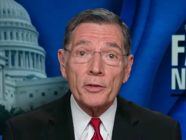 Sen. Barrasso: Trump Banning Media Outlets Doesn’t Violate Constitution