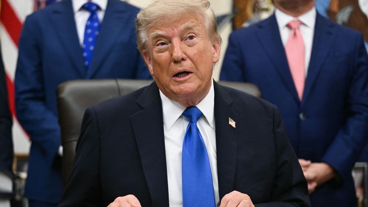 Donald Trump's Bombardier Threat Gets Immediate Pushback From Republican Senator
