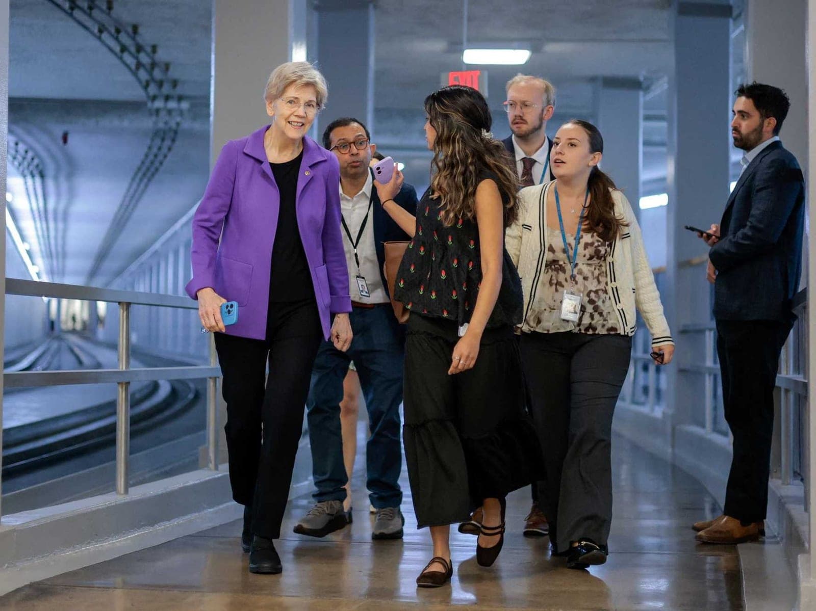 Elizabeth Warren sparks Trump official meltdown after cornering him on watchdog purge: NYT