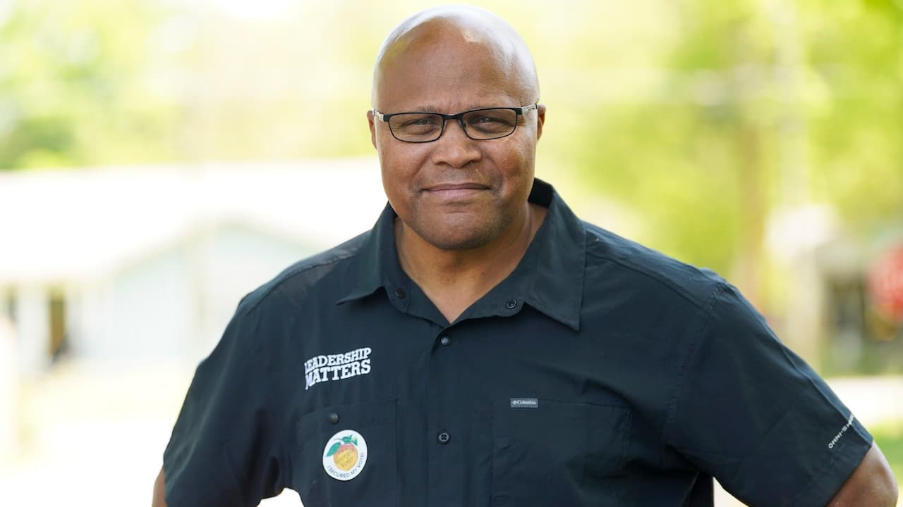 In a deep red Georgia district, Shawn Harris' performance might spell trouble for Republicans