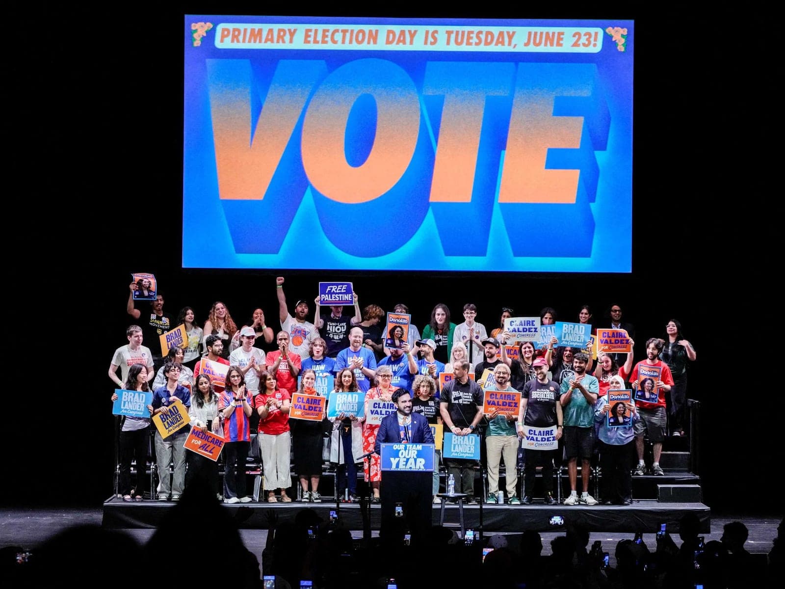 'New day in the Dem party' as progressive sweep stuns: 'The Democratic Tea Party is here'