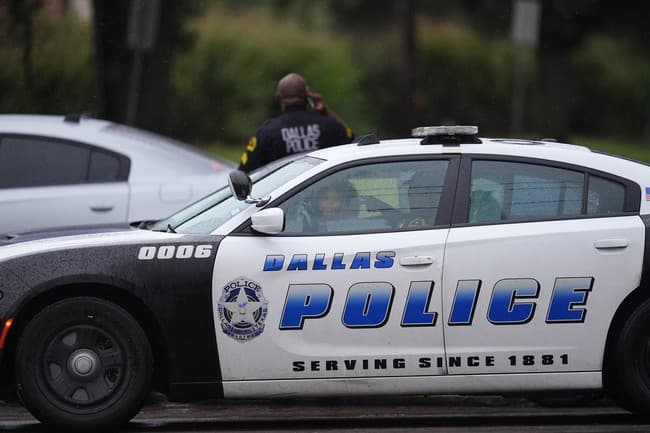 Dallas PD Releases Security Officer Standoff Footage -Â Crockett Deflects