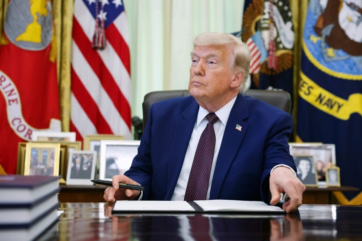 Trump Says US Weighing Taking Stakes In AI Companies