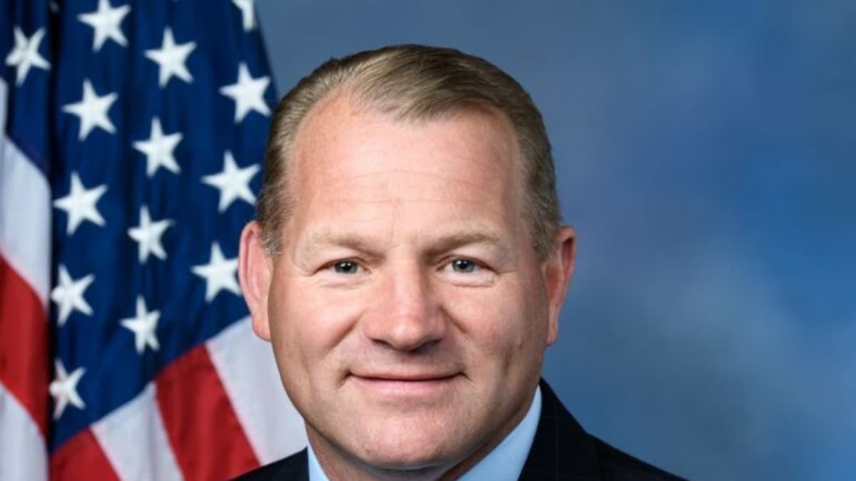 Reporter asks Texas Rep. Troy Nehls about the affordability crisis. He said he's having lobster tails and ribeyes for July 4