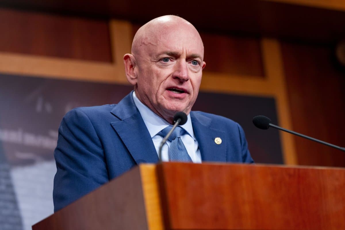 Hegseth: Pentagon to review Sen. Mark Kelly's comments about weapons stockpiles