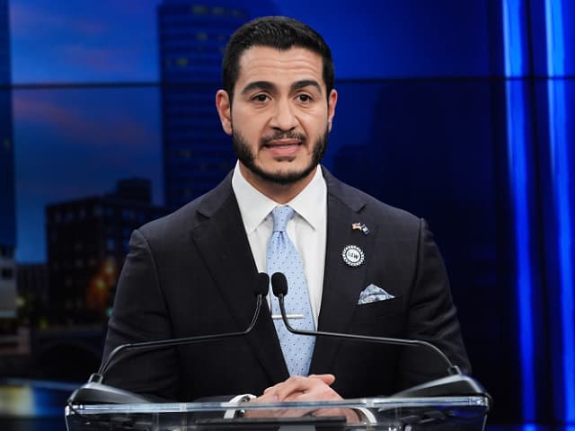 Michigan Debate: Abdul El-Sayed Says He Would Not Give Defensive Weapons to Israel