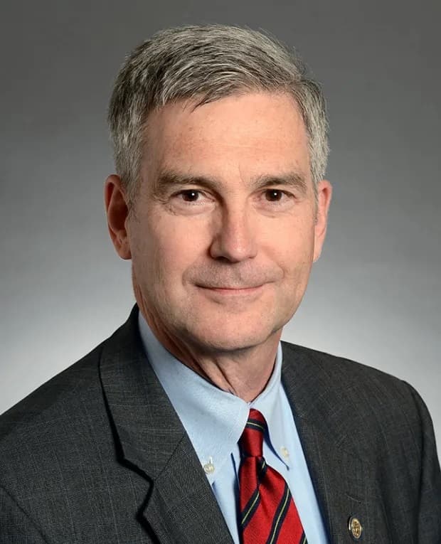 Former Minnesota GOP chair joins US Senate race