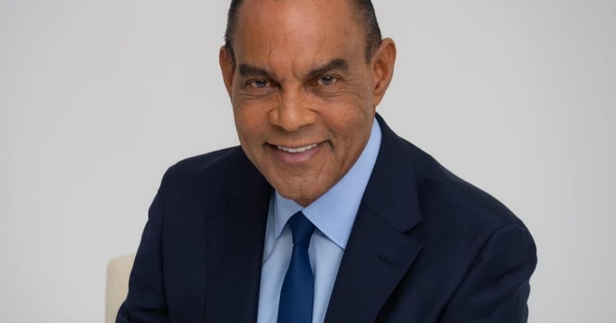 Rudy Moise drops out of CD 20 race, backs former rivals, blasts Debbie Wasserman Schultz