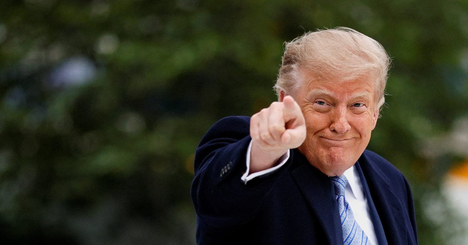 Trump should press Xi to stop support for Iran, Democratic senator says