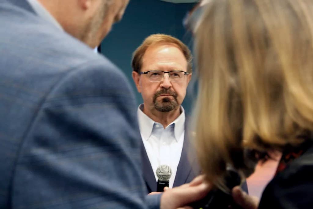 House Ethics Committee recommends Chuck Edwards be censured