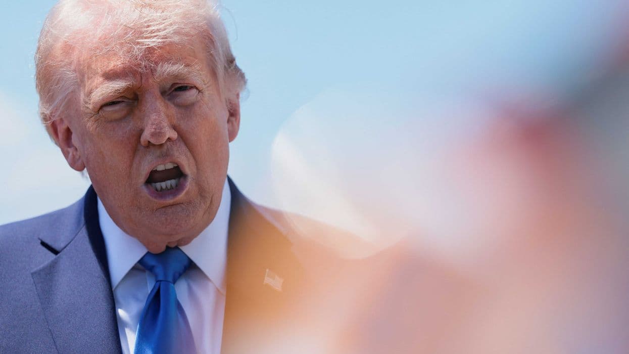Analyst astonished as Trump 'crashes out' and ramps up attacks on loyal allies
