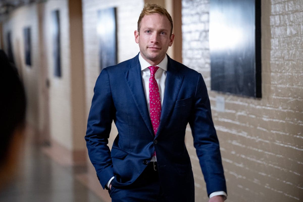 Trump warns Ohio House rep accused of abuse against reelection run