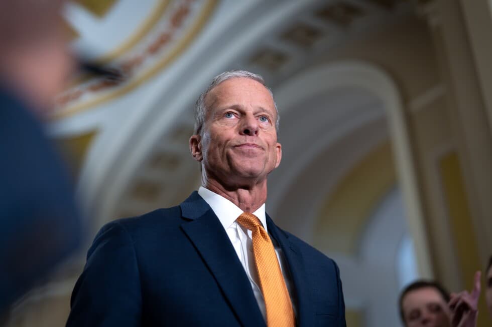 Trump says Senate should scrap the filibuster to end the government shutdown - AP News