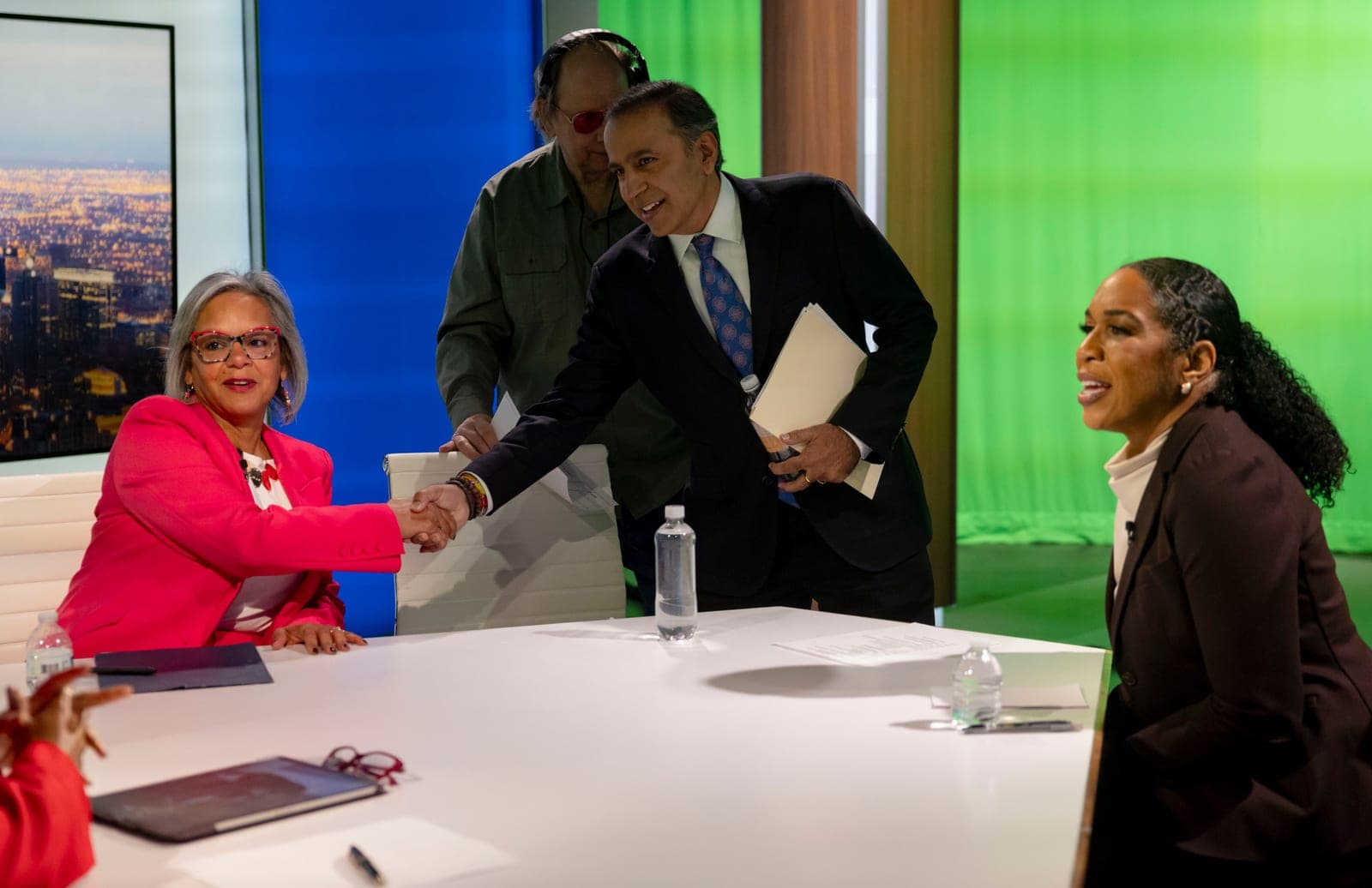Illinois Senate primary brings big dollars, tests Pritzker's power