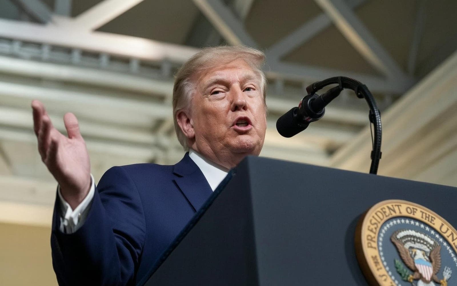 Trump Turns Up Heat on Senate Republicans Over No More Changing of Clocks Act