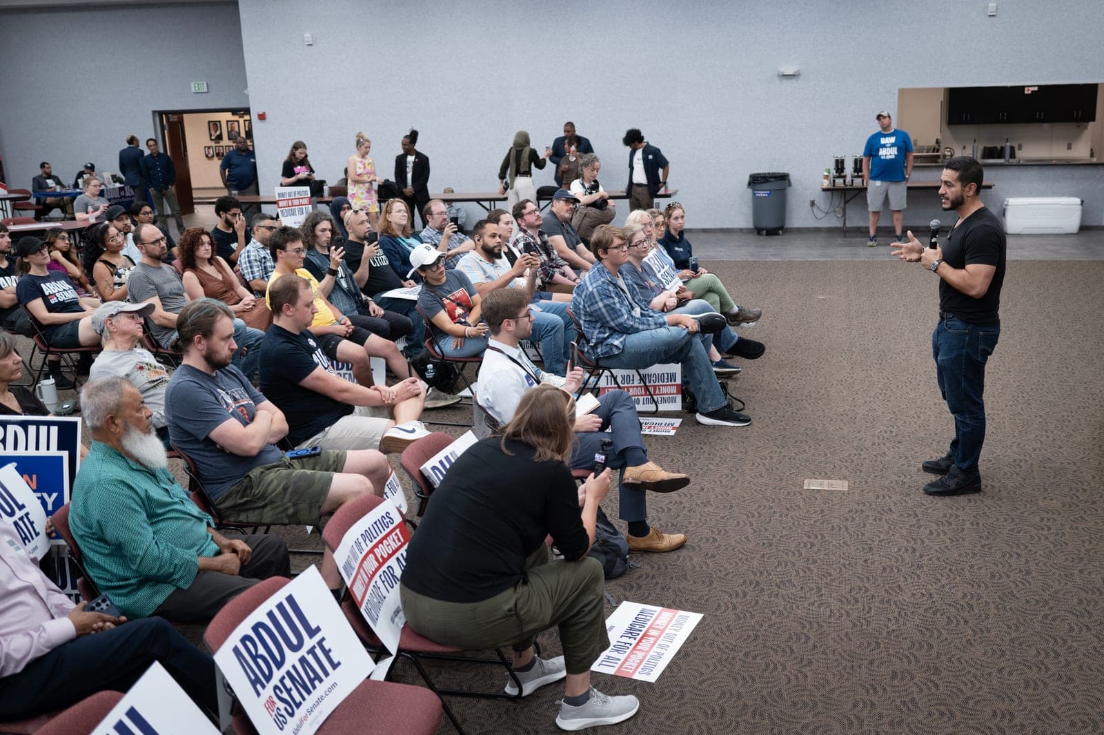 Tuesday's Big Contest in Michigan, and a Lower-Profile One in Kansas