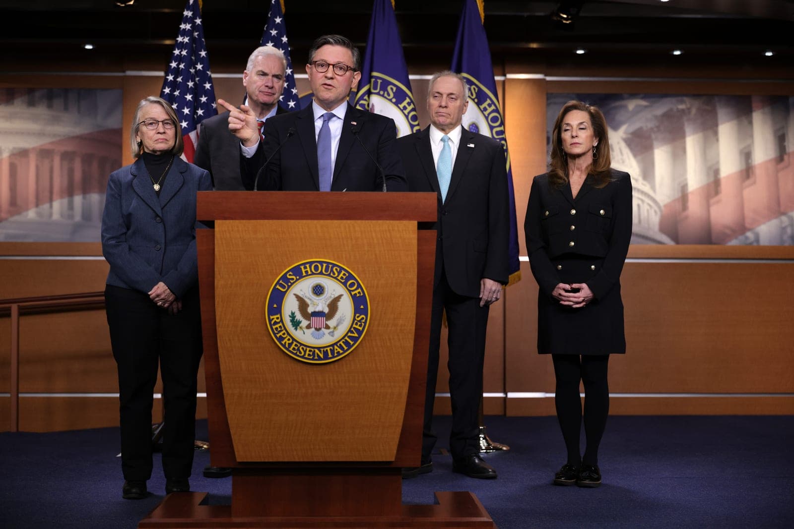 Health insurance premiums to rise as Obamacare deal remains elusive
