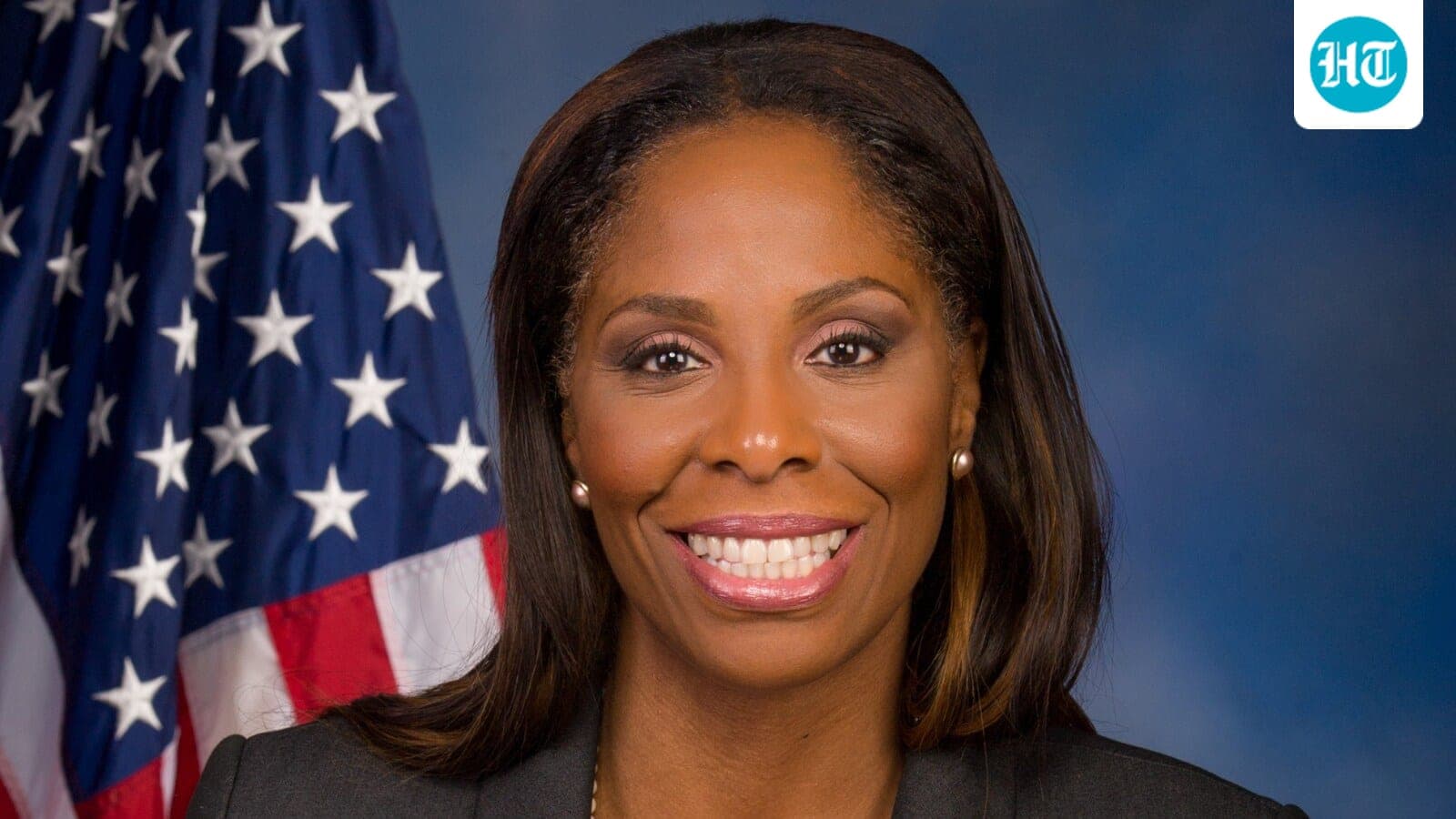 Stacey Plaskett defends texts with Jeffrey Epstein: 'It was information gathering'