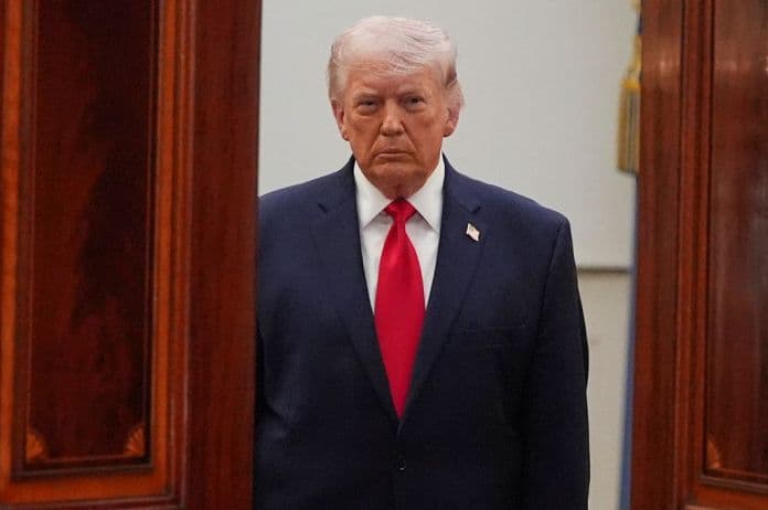 Pressure builds on Trump to find off-ramp on Iran war