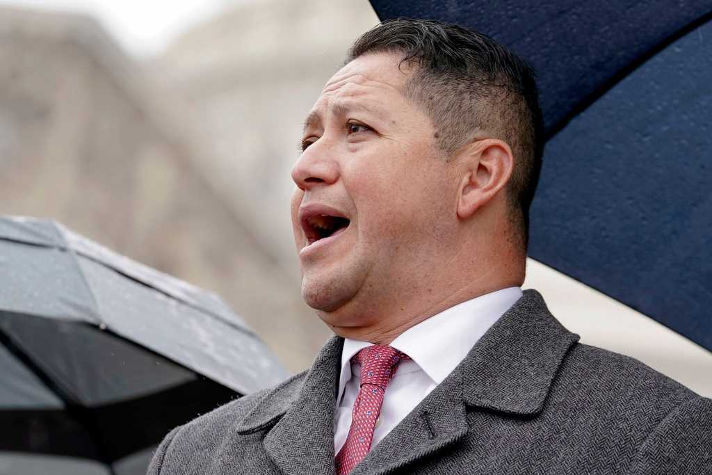 Rep. Gonzales resists calls to resign after alleged affair, staffer death