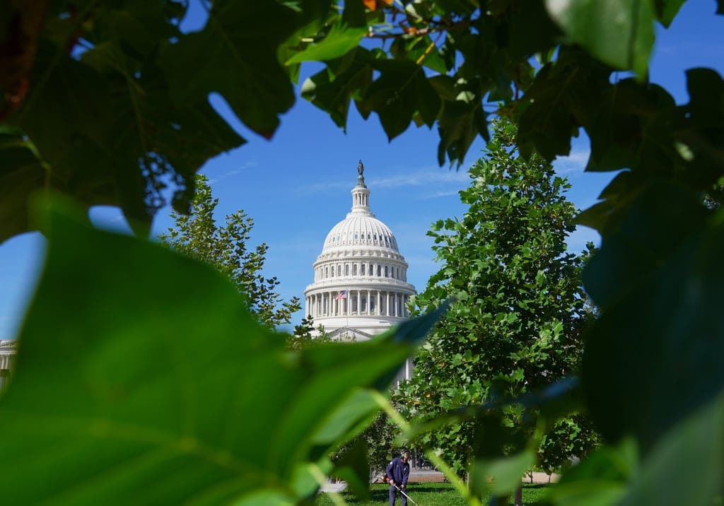 Senate reaches bipartisan deal on permitting bill to speed approvals of new energy projects