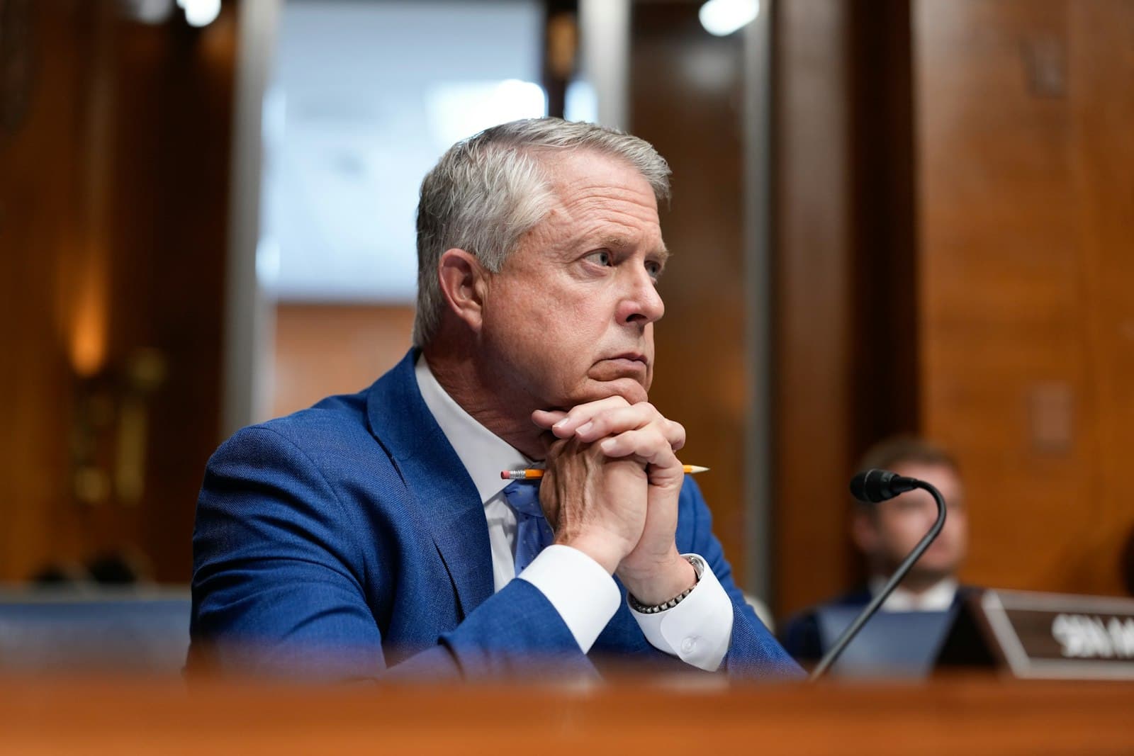 MAGA Senator Abruptly Changes His Tune on ICE Weeks Before Midterms