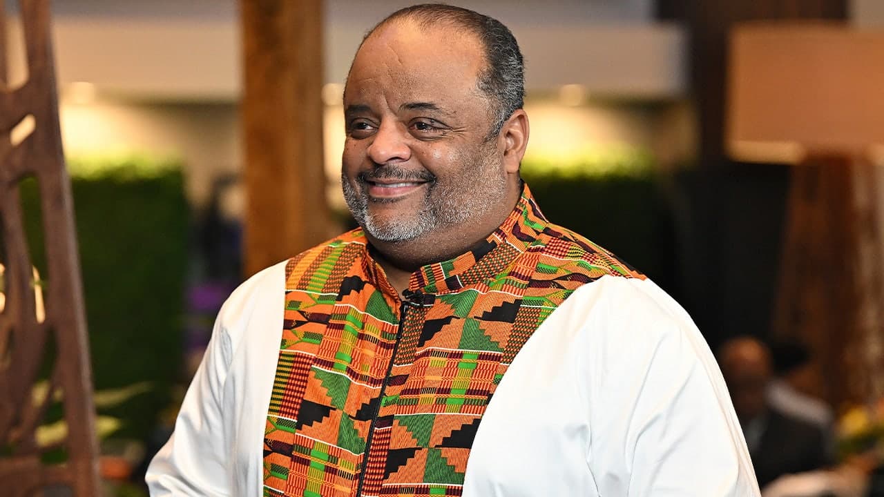 Roland Martin slams White progressives criticizing Crockett's Senate bid