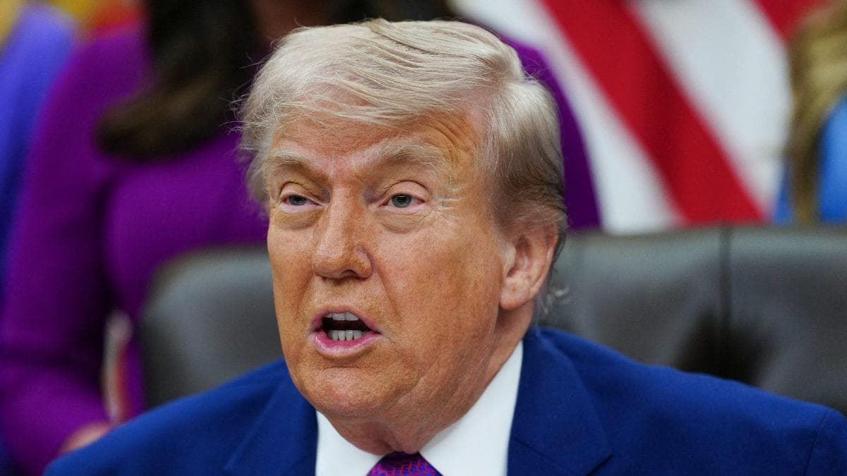 Donald Trump's Health 'Getting Worse By The Day' Blasts Chuck Schumer